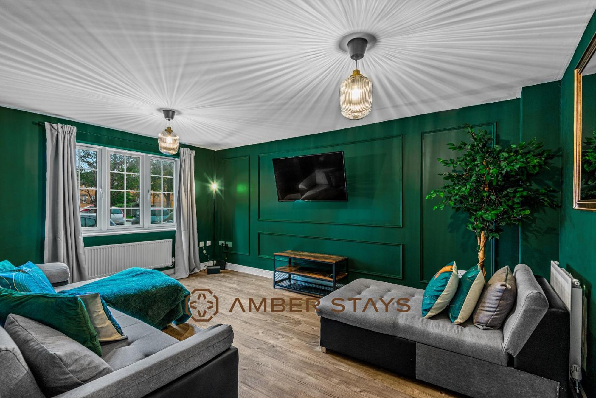Spacious 5 Bed House In Reading By Amber Stays, Perfect For Business & Contractors, Sleeps 12! Dış mekan fotoğraf